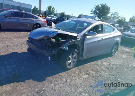 2016 Hyundai Elantra Value Edition из США, поврежденный, VIN 5NPDH4AE1GH773178